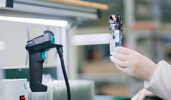 条码扫描装备，是怎样应用于3C制造的各环节中